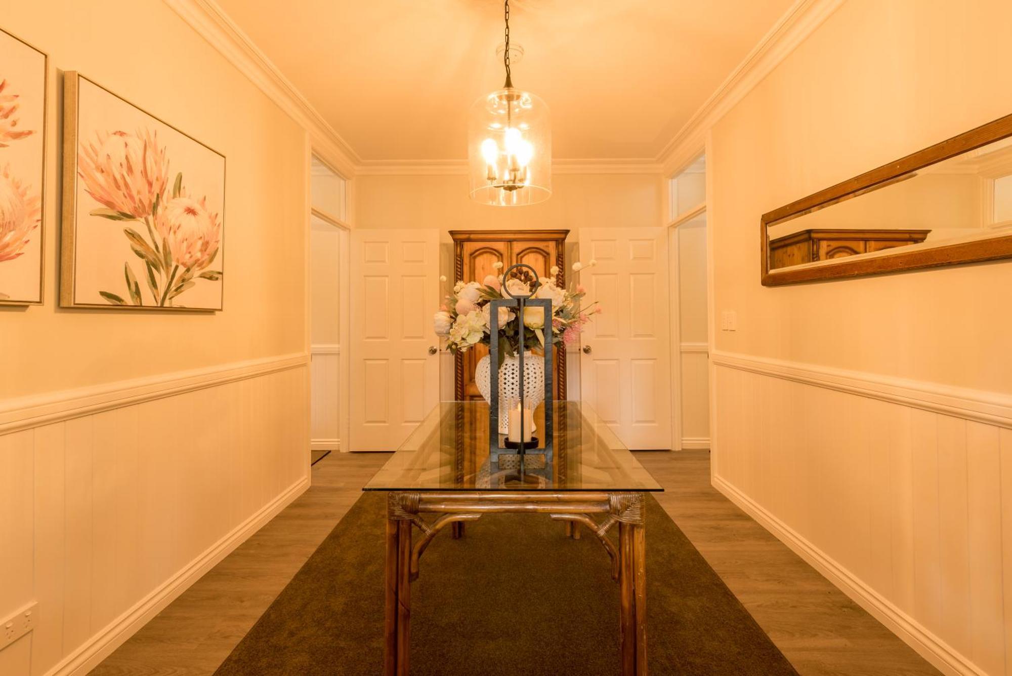 Maleny Hotel ภายนอก รูปภาพ