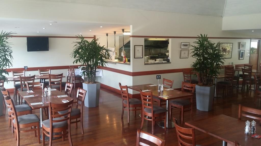 Maleny Hotel ภายนอก รูปภาพ