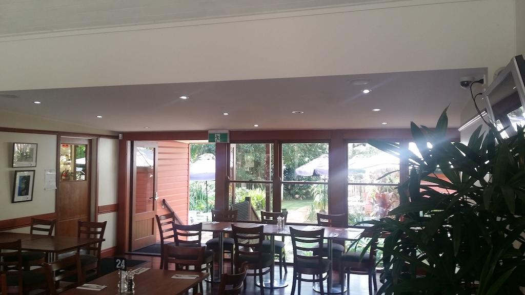 Maleny Hotel ภายนอก รูปภาพ